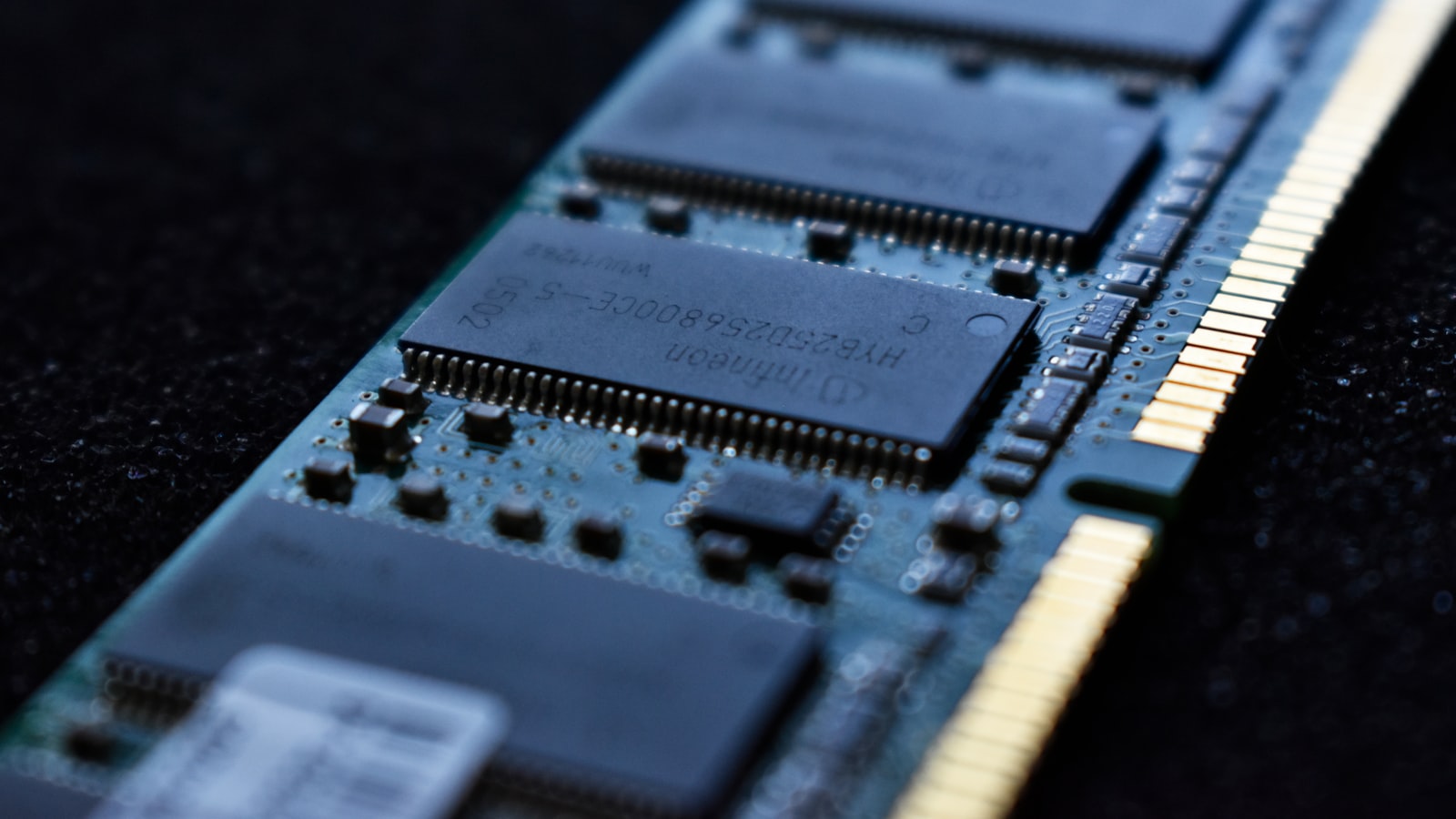 DDR5 memory modules